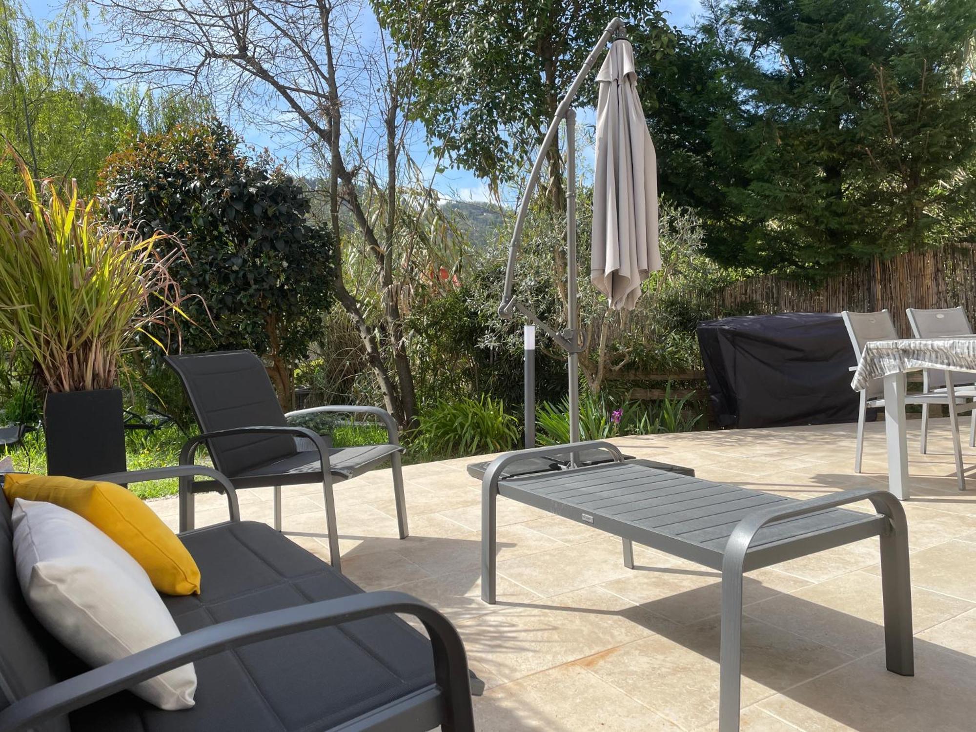Luva D'Azur, Rez De Villa Le Riou - Le Vallon Le Bar-sur-Loup 외부 사진