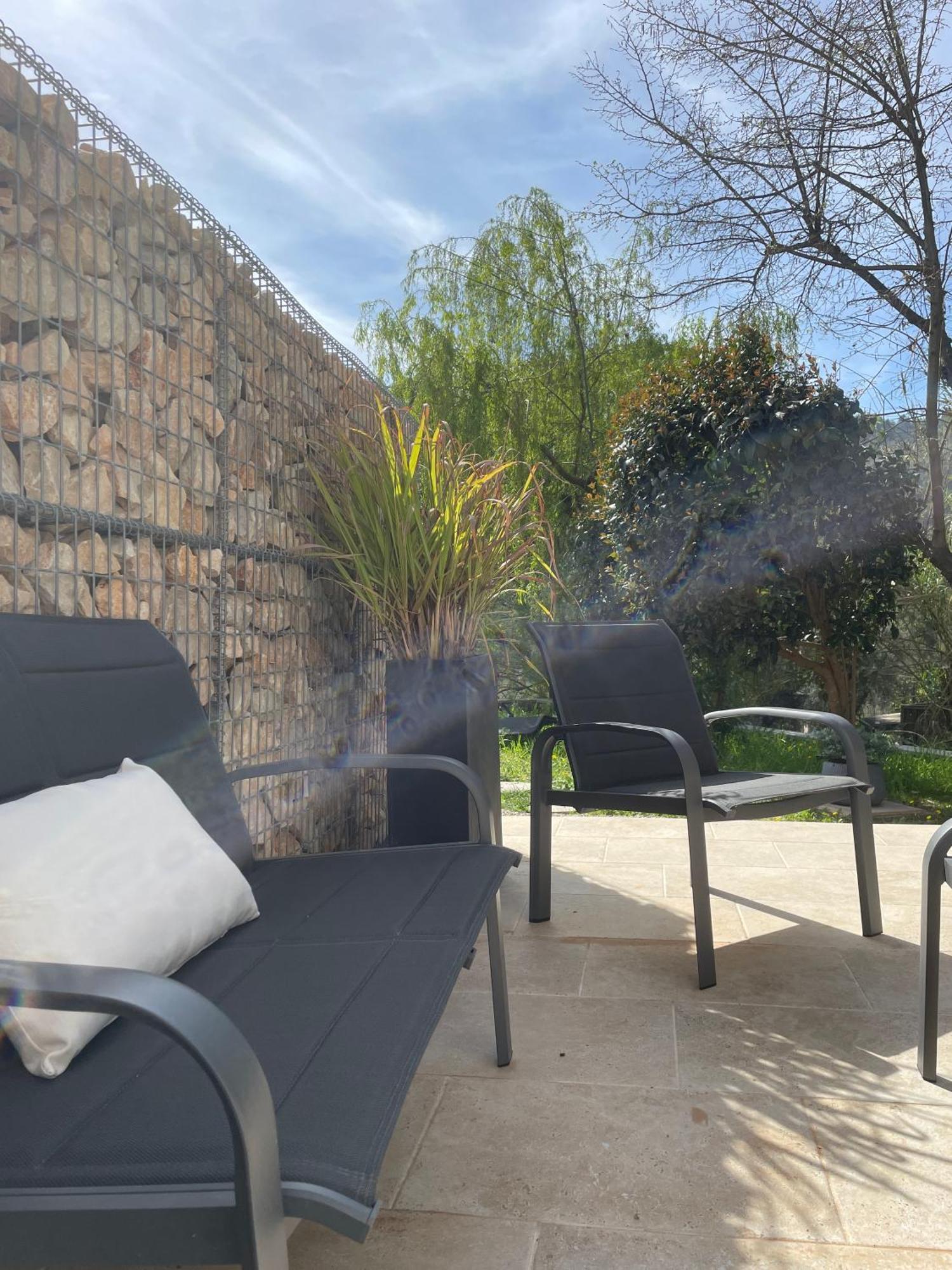 Luva D'Azur, Rez De Villa Le Riou - Le Vallon Le Bar-sur-Loup 외부 사진