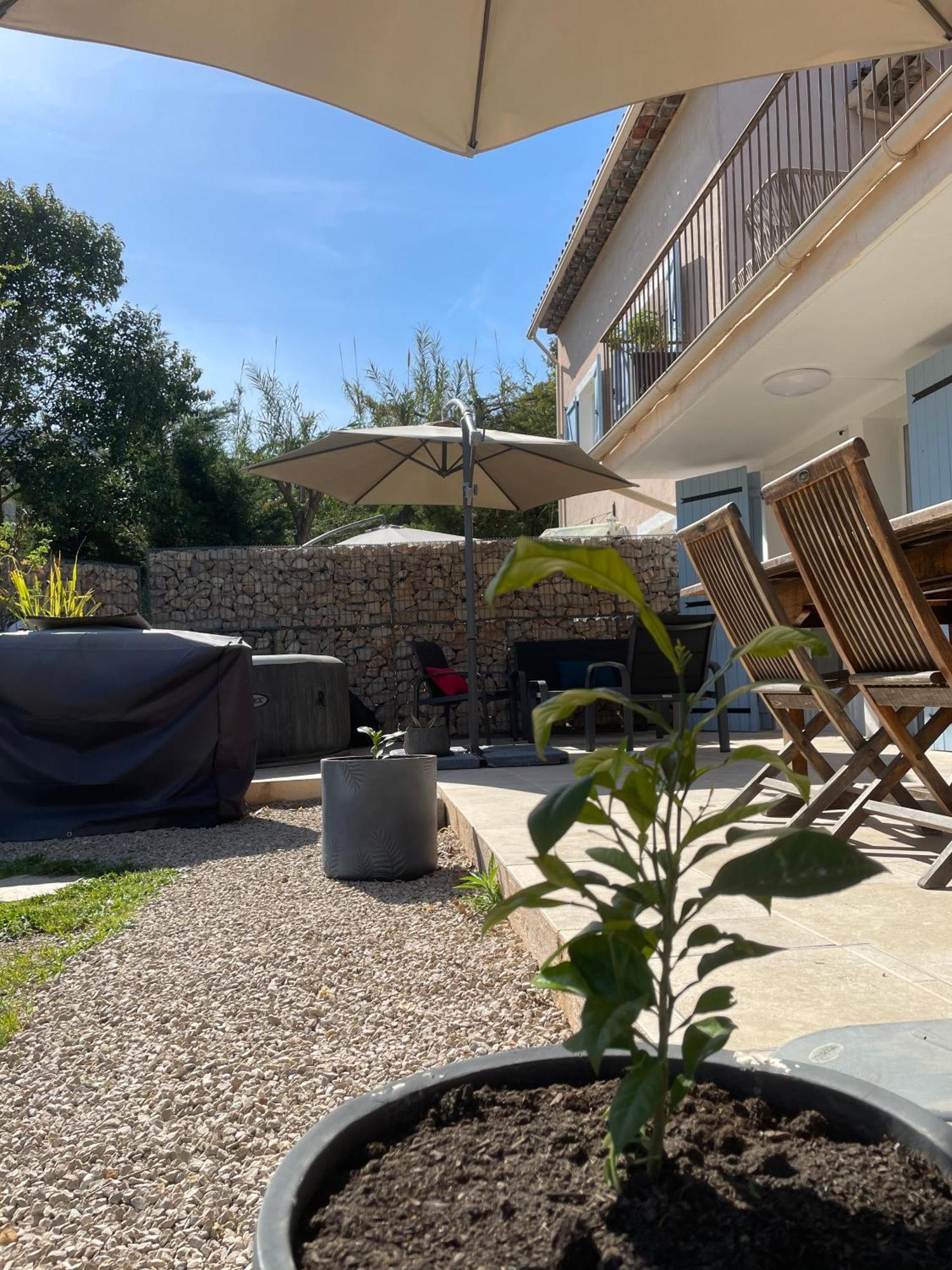 Luva D'Azur, Rez De Villa Le Riou - Le Vallon Le Bar-sur-Loup 외부 사진