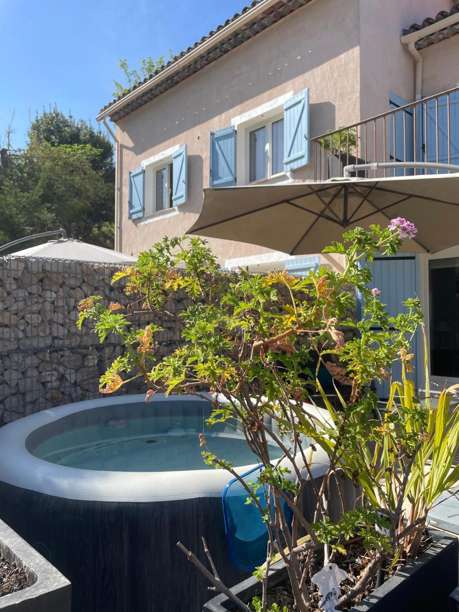 Luva D'Azur, Rez De Villa Le Riou - Le Vallon Le Bar-sur-Loup 외부 사진